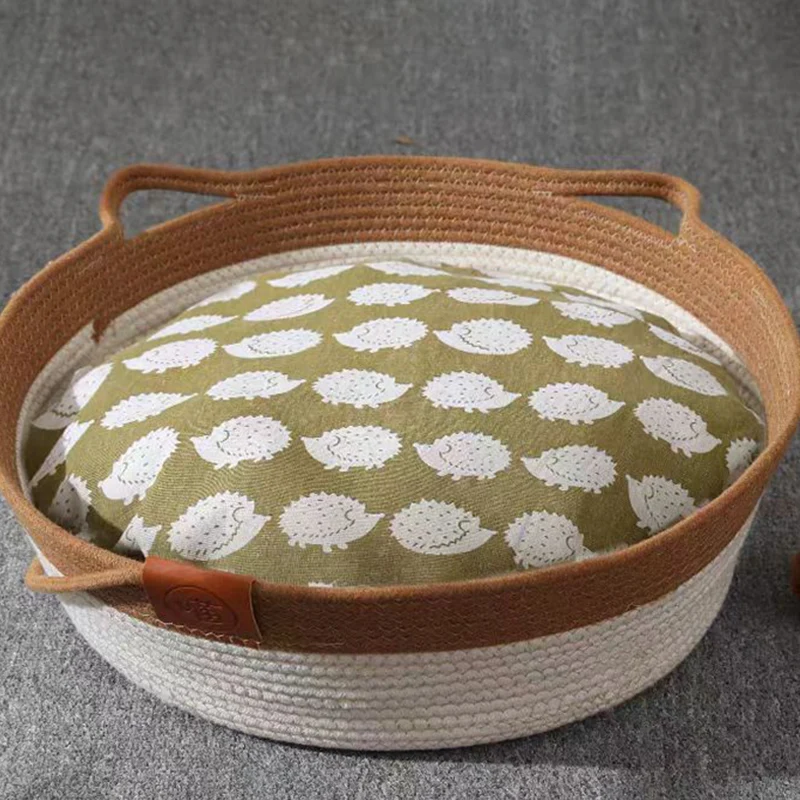 Comfortable Woven Cat Bed for All Seasons - Image 4