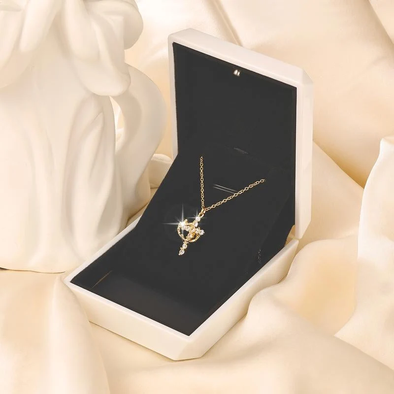 👑✝️Simple Crown & Cross Pendant Choker Necklace - Image 7
