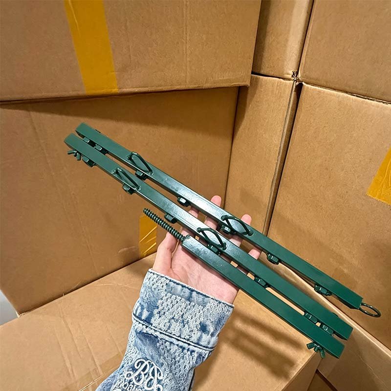 Foldable Hunting Concealment Branch - Image 9