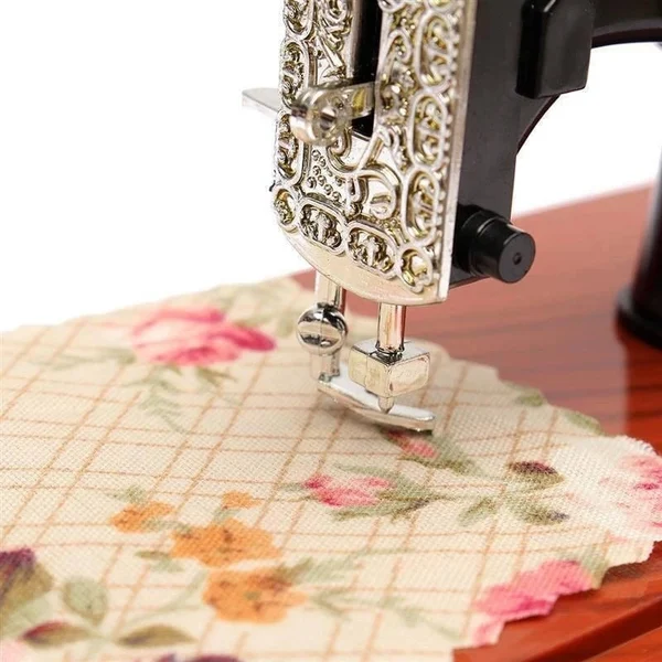 đ„Time Limit Sale 50% OFF - Wood Mini Sewing Machine Music Box - Image 4