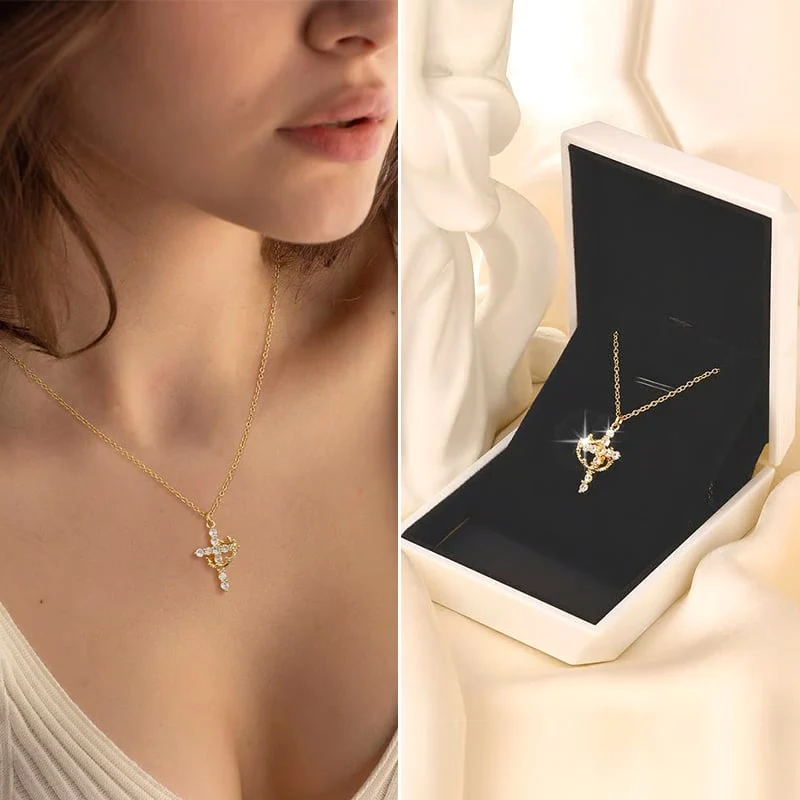 👑✝️Simple Crown & Cross Pendant Choker Necklace - Image 10