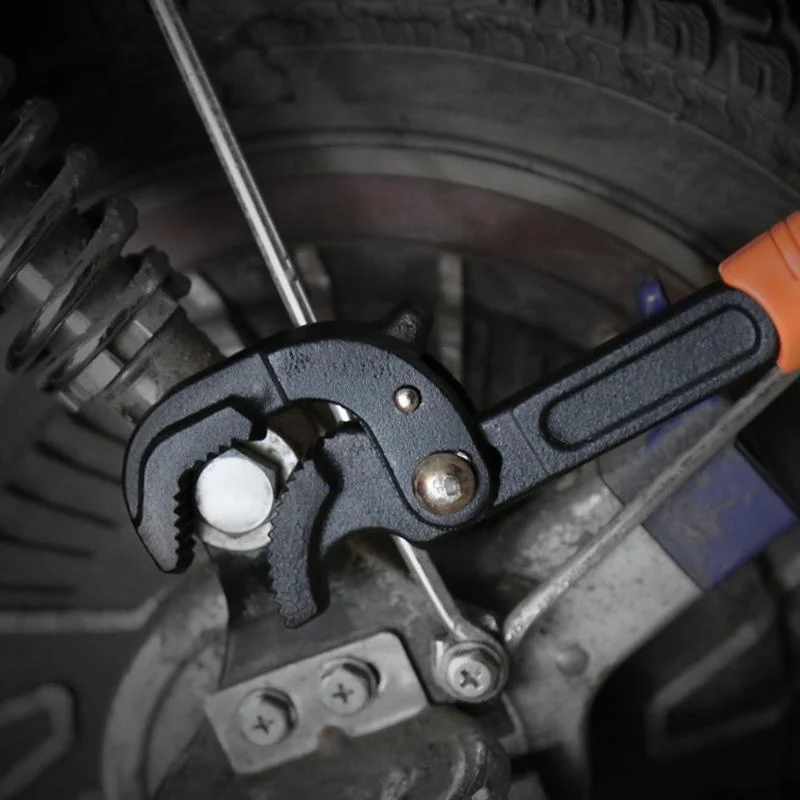 Multifunctional 12-inch Large Opening Universal Adjustable Wrench - Image 2